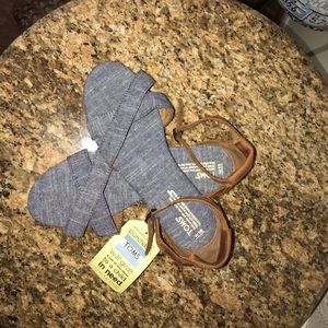 TOMS Sandals